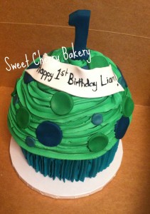 Happy 1st Birthday - Giant Cupcake